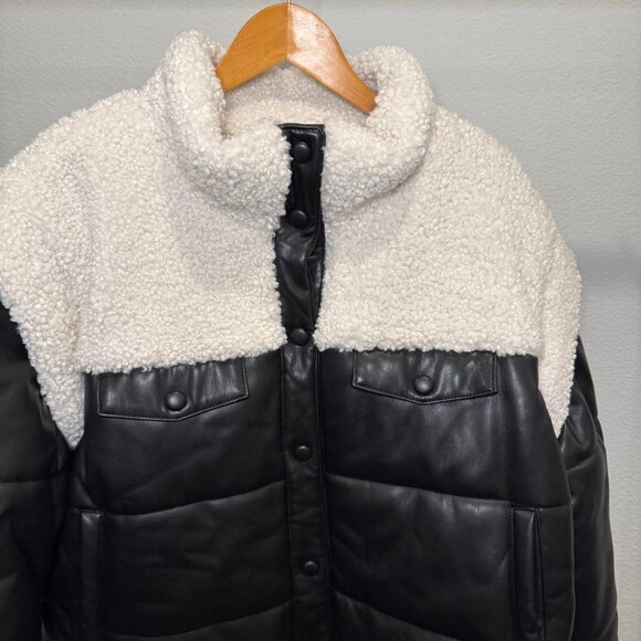 Lovers & Friends Greenpoint Twofer Puffer Jacket Black Size XL NWT - Picture 8 of 12